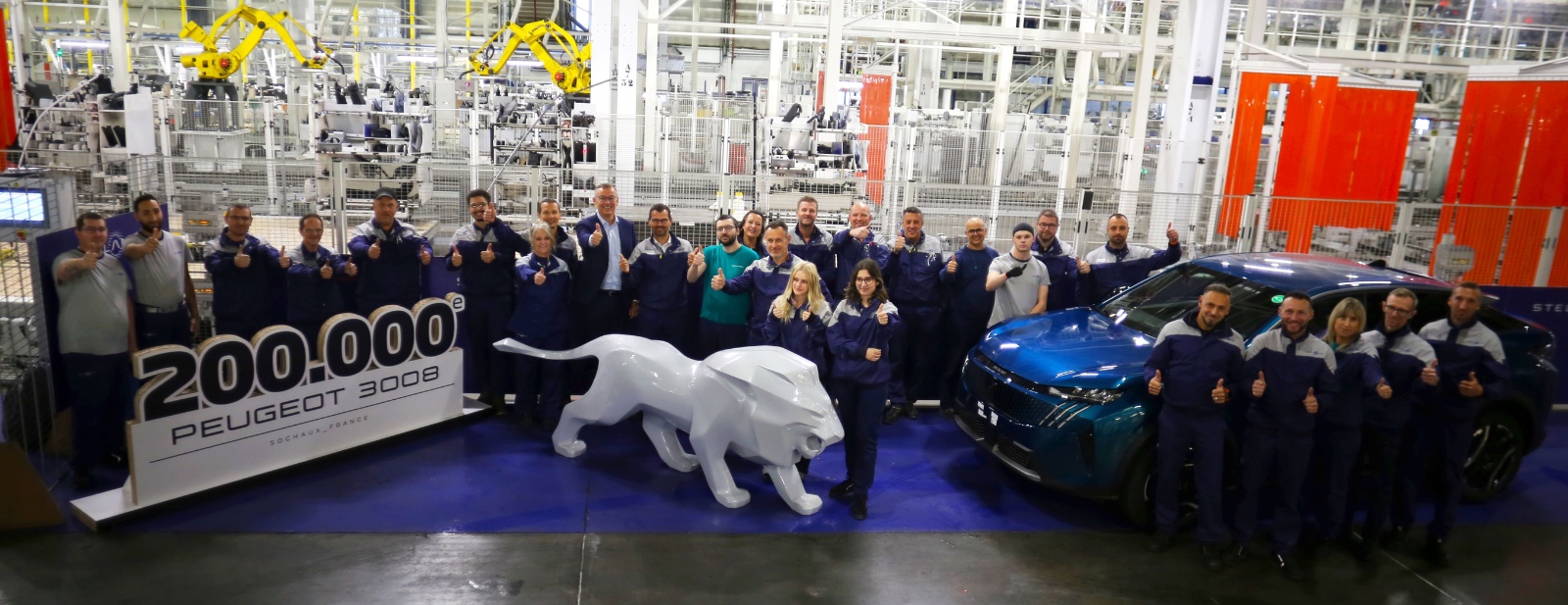 Peugeot’nun fastback SUV’U 3008 2 yılda 200 bininci üretime ulaştı