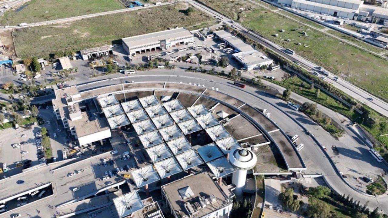 İzmir Büyükşehir Belediyesi, İzmir Otogarı’nın haksız işgali nedeniyle İZOTAŞ’a yönelik