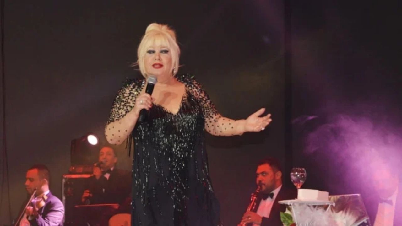 Türk sanat müziğinin usta ismi Muazzez Abacı, kalp rahatsızlığı nedeniyle