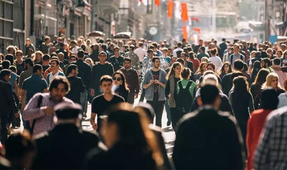 Türkiye nüfusu, yılın ilk dokuz ayında 315 binden fazla artarak