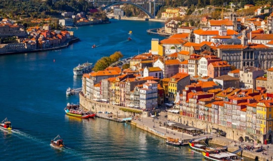 Portekiz, aylık en az 870 euro pasif geliri bulunan yabancılara