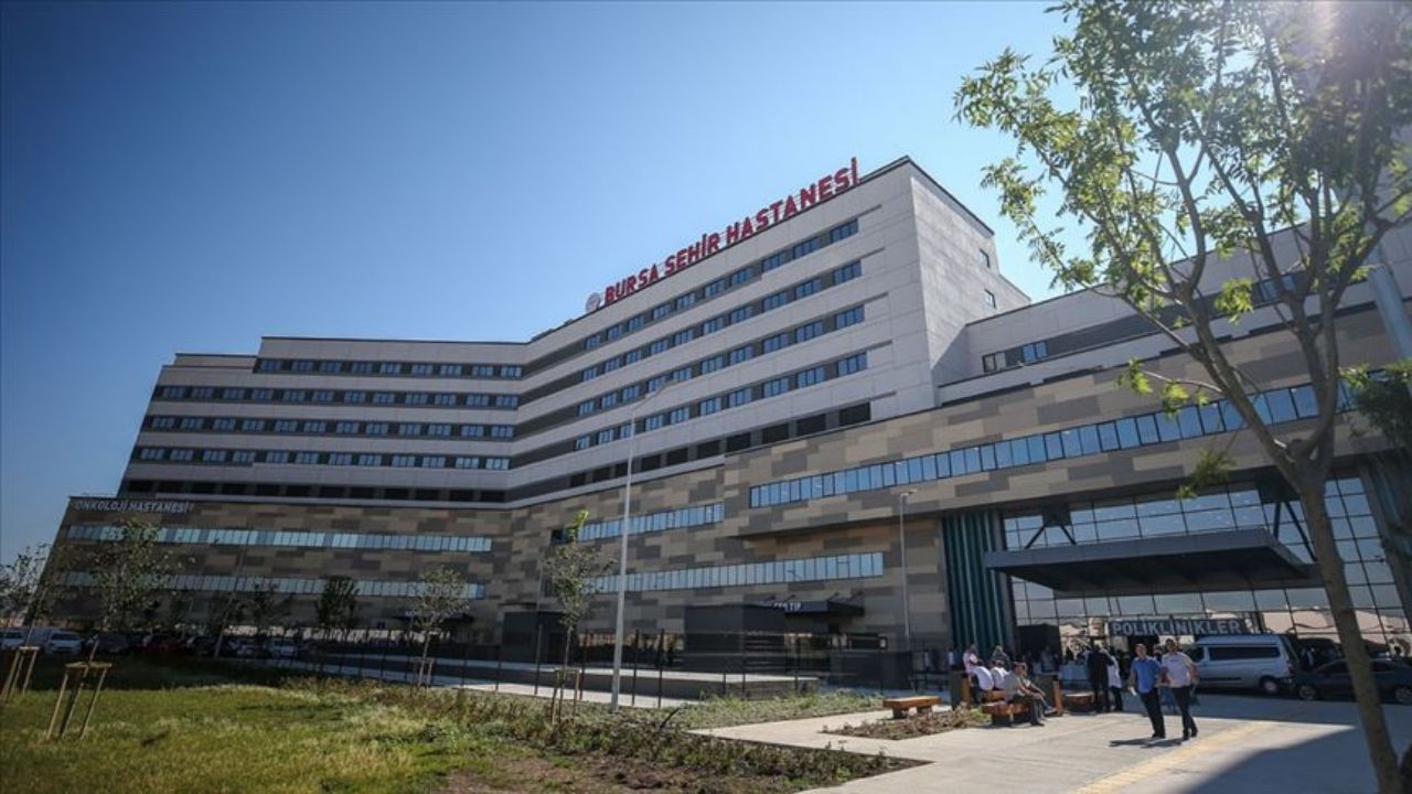 Bursa Şehir Hastanesi’nin kemoterapi ilaç hazırlama hizmeti için düzenlediği ihalede