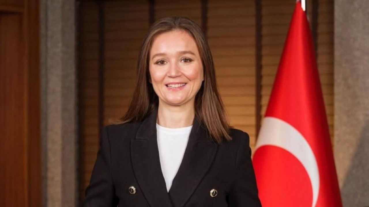 Manisa Şehzadeler Belediye Başkanı Gülşah Durbay, tedavi gördüğü hastanede yaşamını