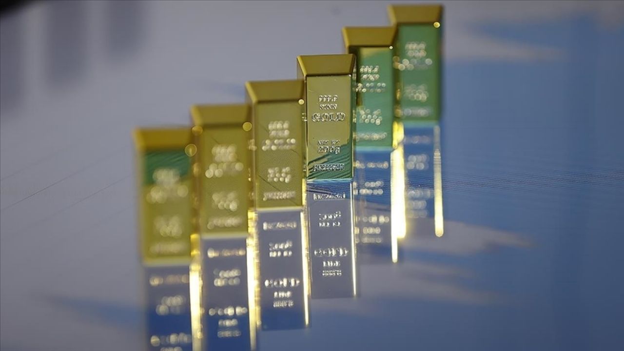 Külçe altın, 2025 yılında yatırımcısına sağladığı yüksek kazançla öne çıktı.