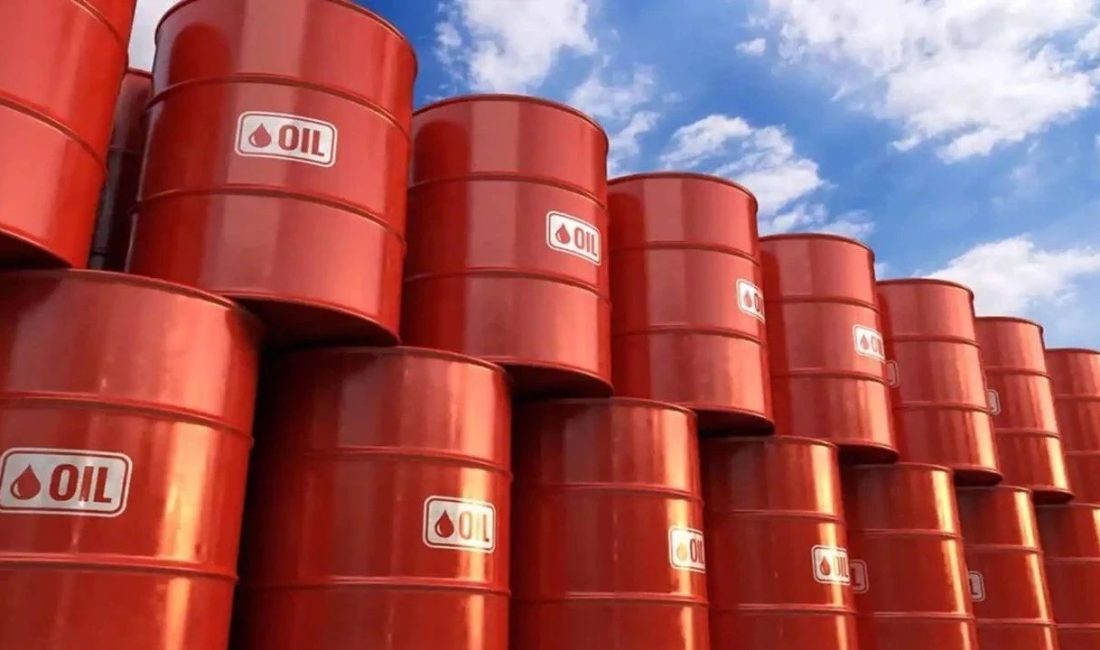 ABD'de ticari ham petrol stokları, geçen hafta  yaklaşık 3 milyon