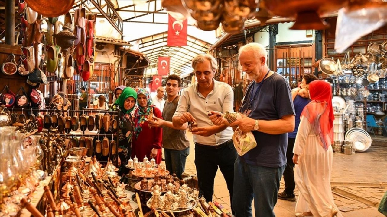 Türkiye İstatistik Kurumu (TÜİK) verilerine göre, Türkiye’yi ziyaret eden turistlerin