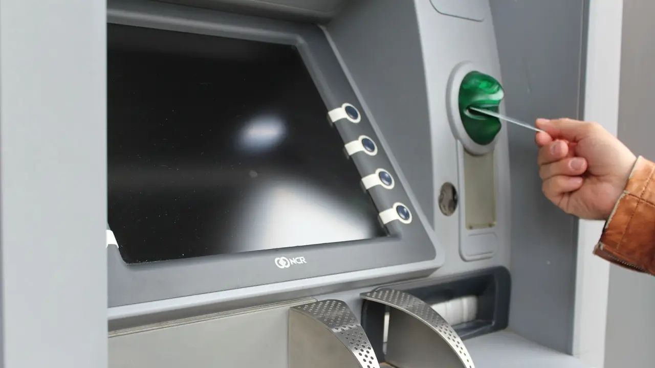 BDDK, dijital bankacılıkta gece saatlerinde yapılan para transferlerine ek güvenlik