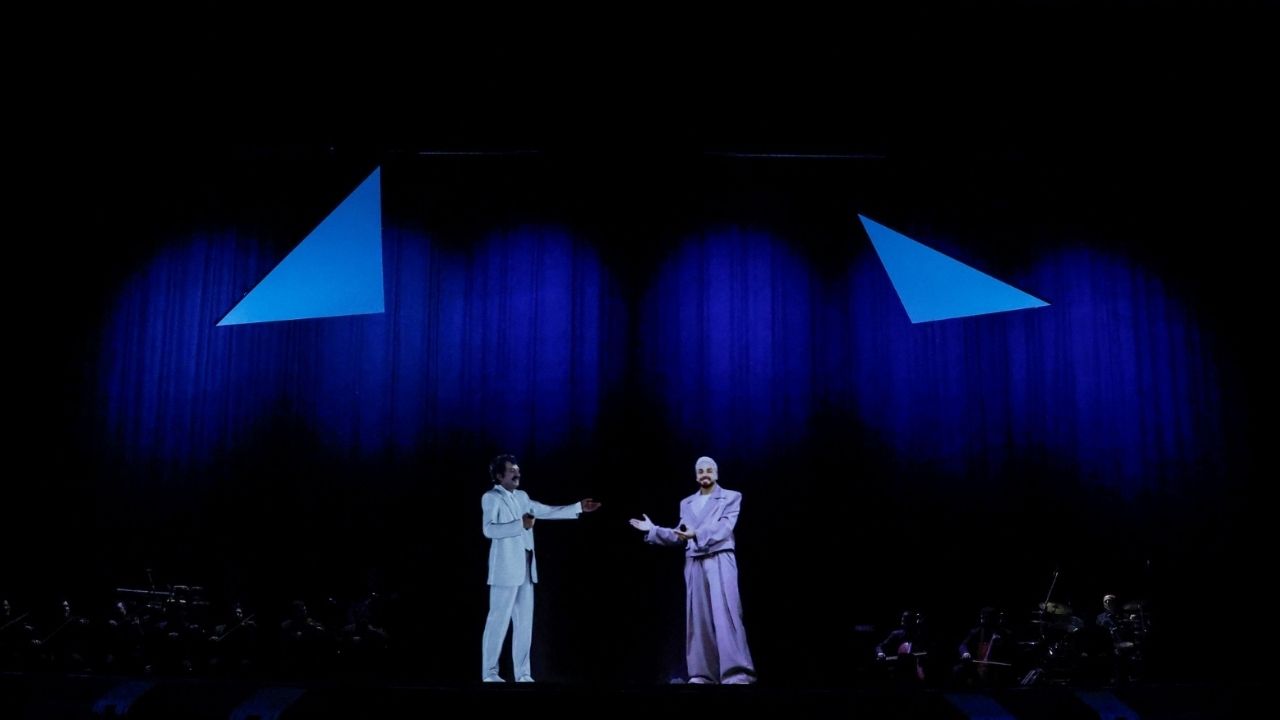 Türk Telekom, Atatürk Kültür Merkezi’nde düzenlediği 5G gala gecesinde hologram