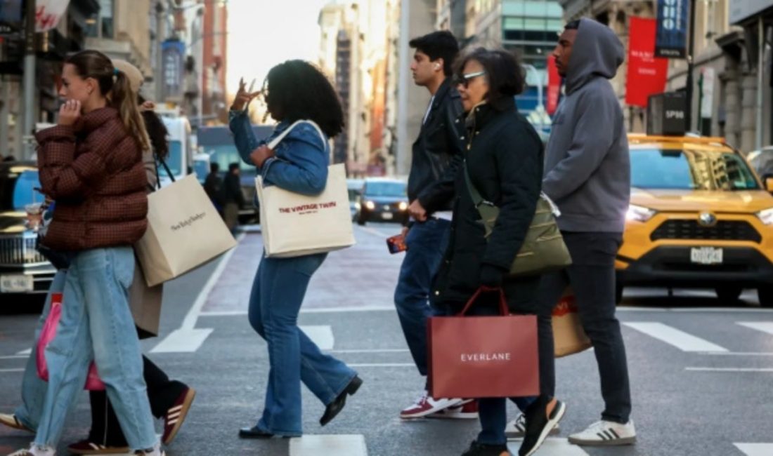 ABD’de tüketicilerin kısa vadeli enflasyon beklentisi mart ayında artış göstererek