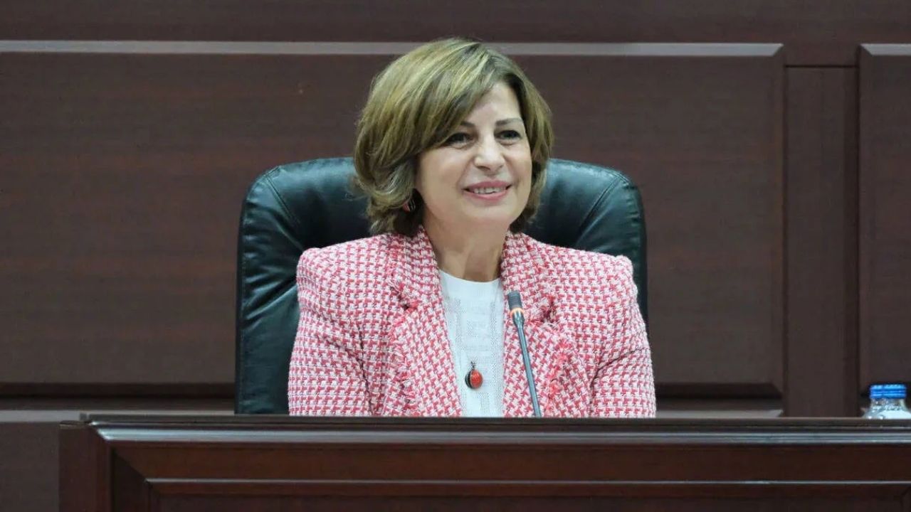 Eskişehir Büyükşehir Belediye Başkanı Ayşe Ünlüce hakkında, su tarifesi düzenlemesine