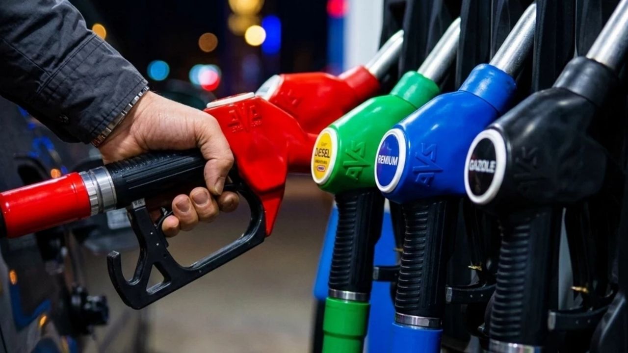Benzine zam mı geldi? Motorin ne kadar oldu? 17 Nisan Cuma güncel akaryakıt fiyatları