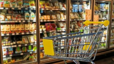 ABD’de perakende satışlar mart ayında piyasa beklentilerinin üzerinde artış gösterdi.