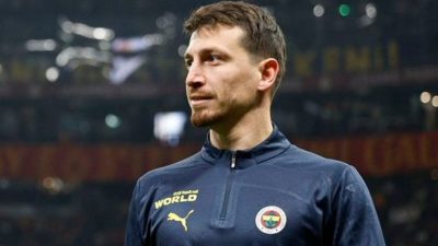 Profesyonel Futbol Disiplin Kurulu, Fenerbahçe kaptanı Mert Hakan Yandaş hakkında