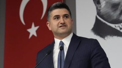 İstanbul’da Ataşehir Belediyesi’ne yönelik yürütülen soruşturma kapsamında belediye başkanı ve