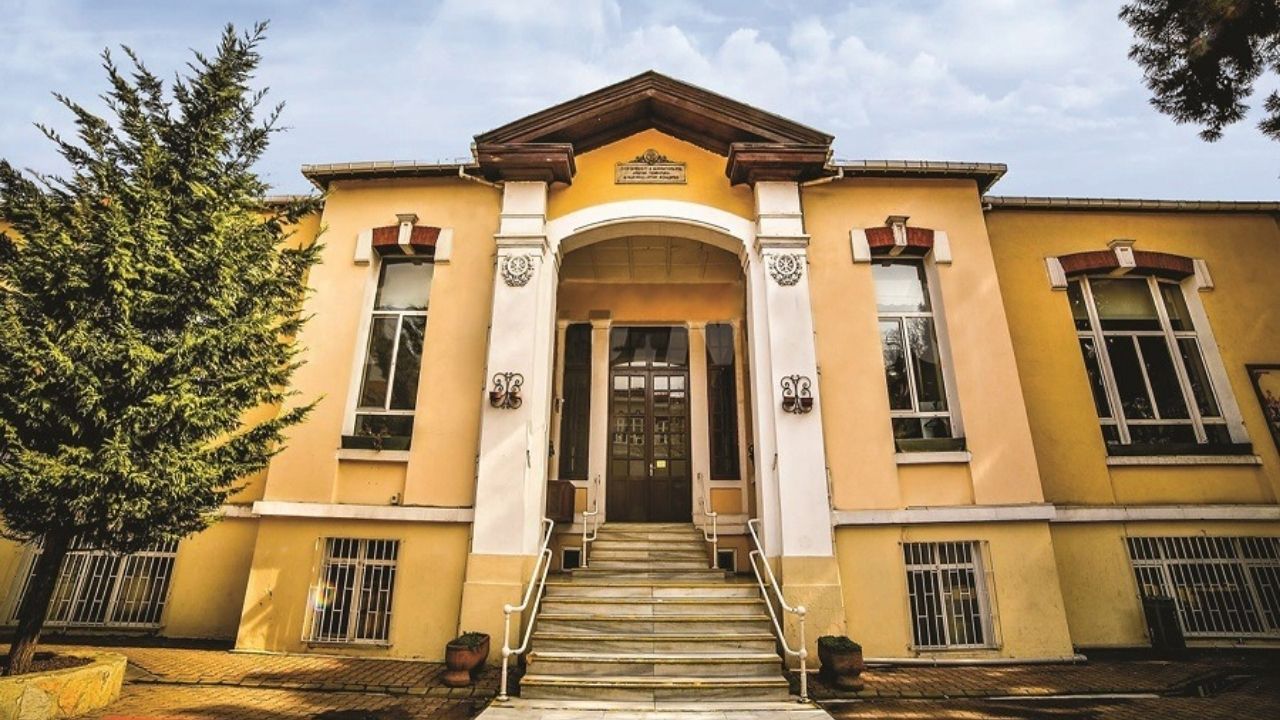 İstanbul Topkapı Üniversitesi, yönetim yapısında önemli bir değişikliğe giderek yeni