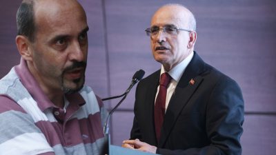 Prof. Dr. Yakup Küçükkale, sosyal medya hesabından yaptığı değerlendirmede ekonomi